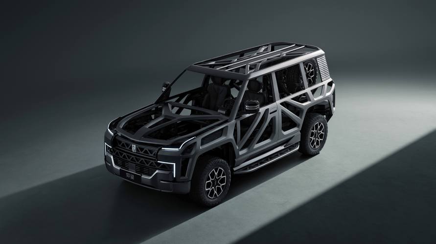 成都230仰望U8硬派越野的科技魅力，国能汽车对传统燃油车市场的冲击